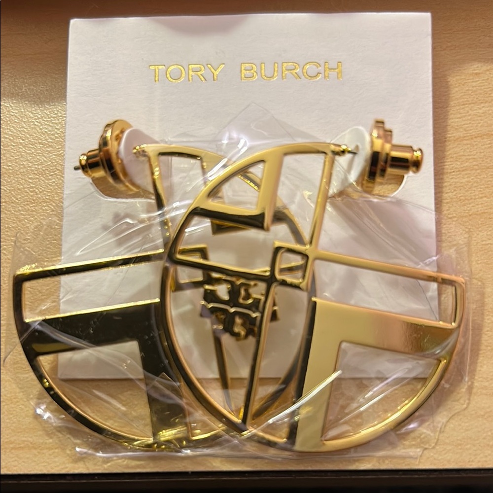 Tory Burch Gold Geometric Hoop Earrings NEW retail $98